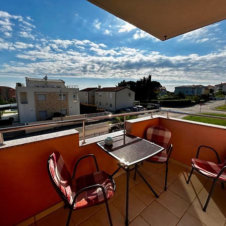 Guest House Gloria Novigrad  Екстер'єр фото