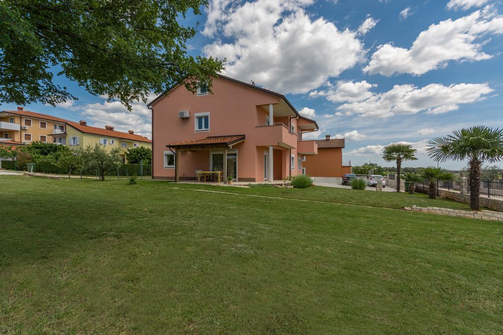 Guest House Gloria Novigrad  Екстер'єр фото